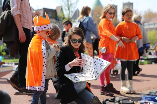 Koningsdag 2026: datum, vrijmarkt en tips voor Centraal