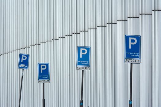 Auto's in vergunningzone in het centrum voor parkeervergunning centraal