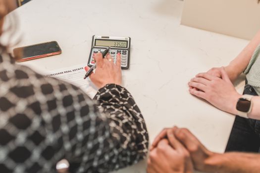 Rekenvoorbeeld van een annuïteitenhypotheek met maandlasten, rente en aflossing overzichtelijk uitgelegd